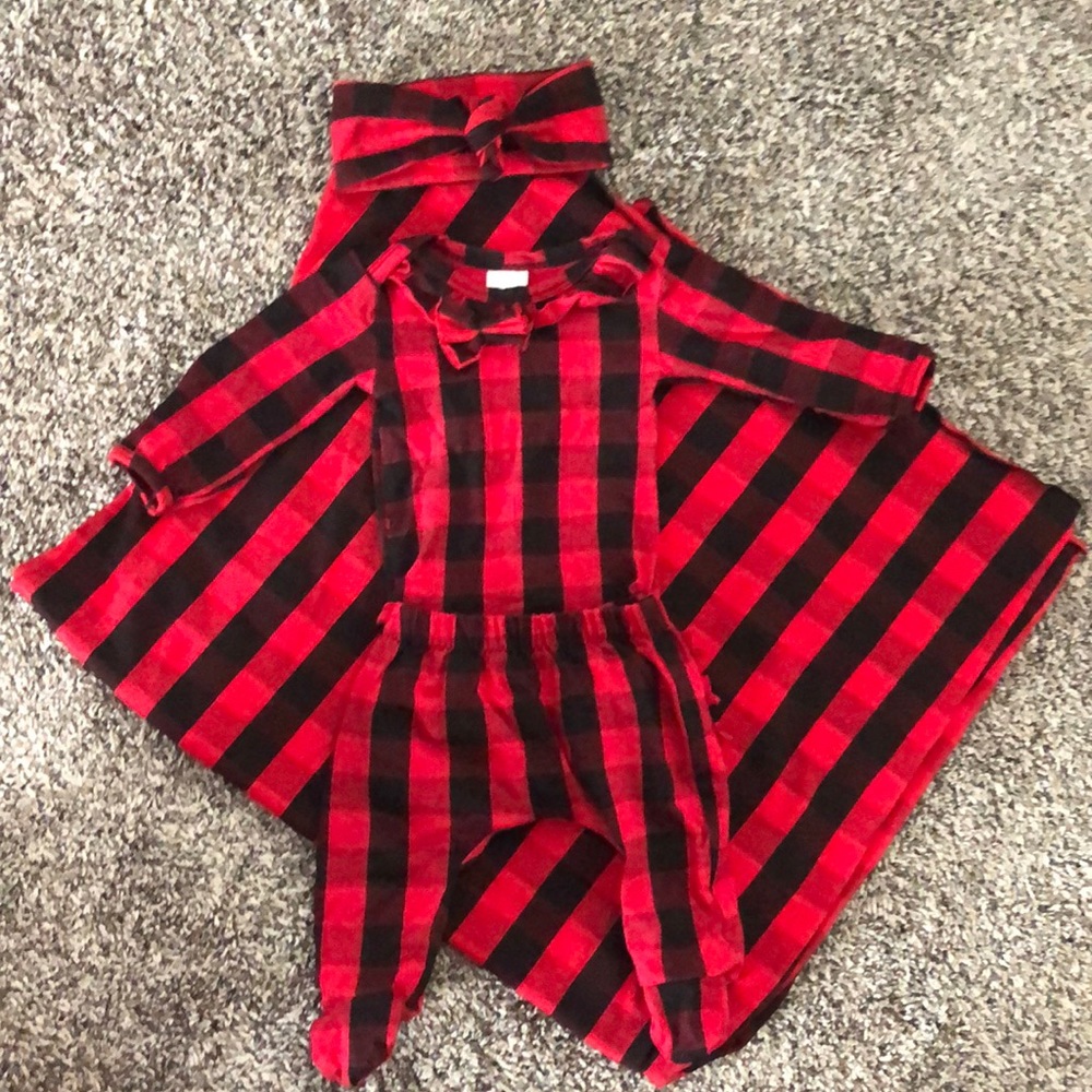 Buffalo plaid outfit & swaddle set